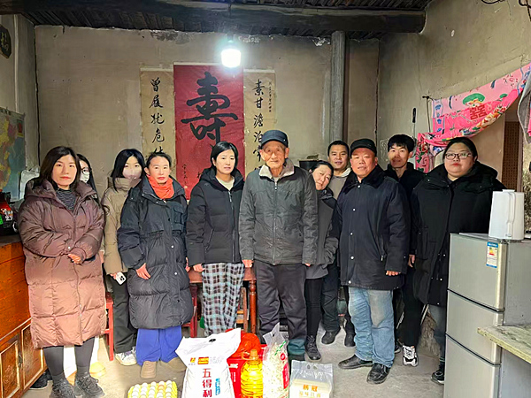 乡邻关怀·暖意入户